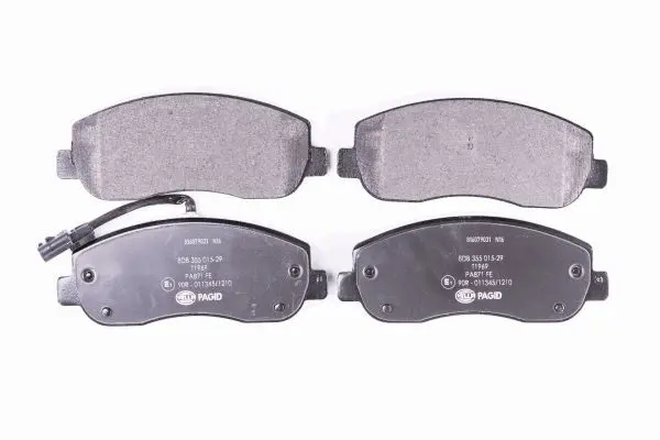 Тормозные колодки передние HELLA 8DB 355 015-291