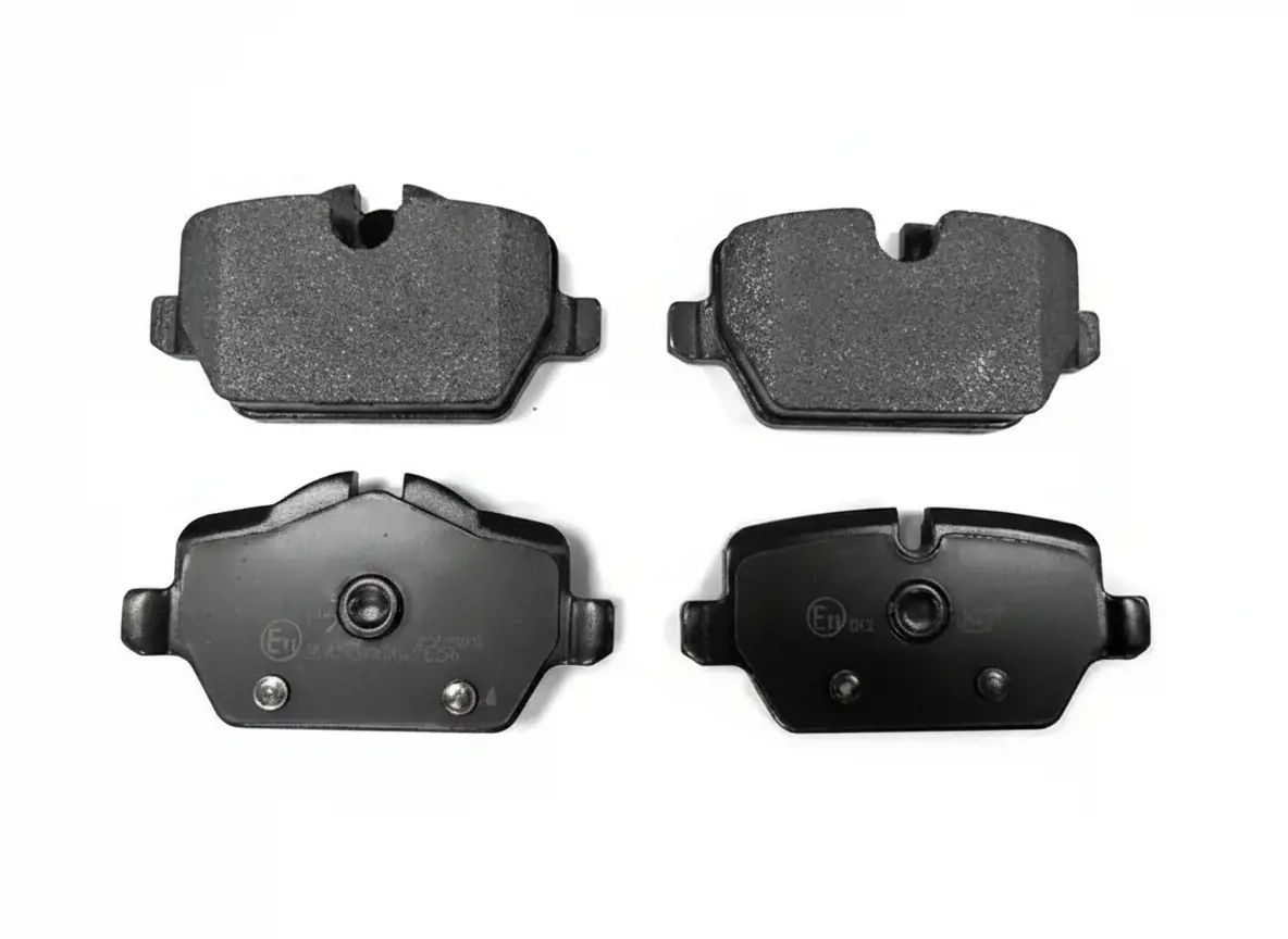 Тормозные колодки задние MAXGEAR 19-0448