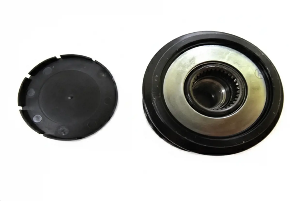 Шкив генератора с муфтой MAXGEAR 30-0045