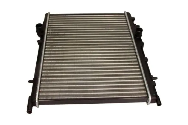 Радиатор охлаждения двигателя MAXGEAR AC269230