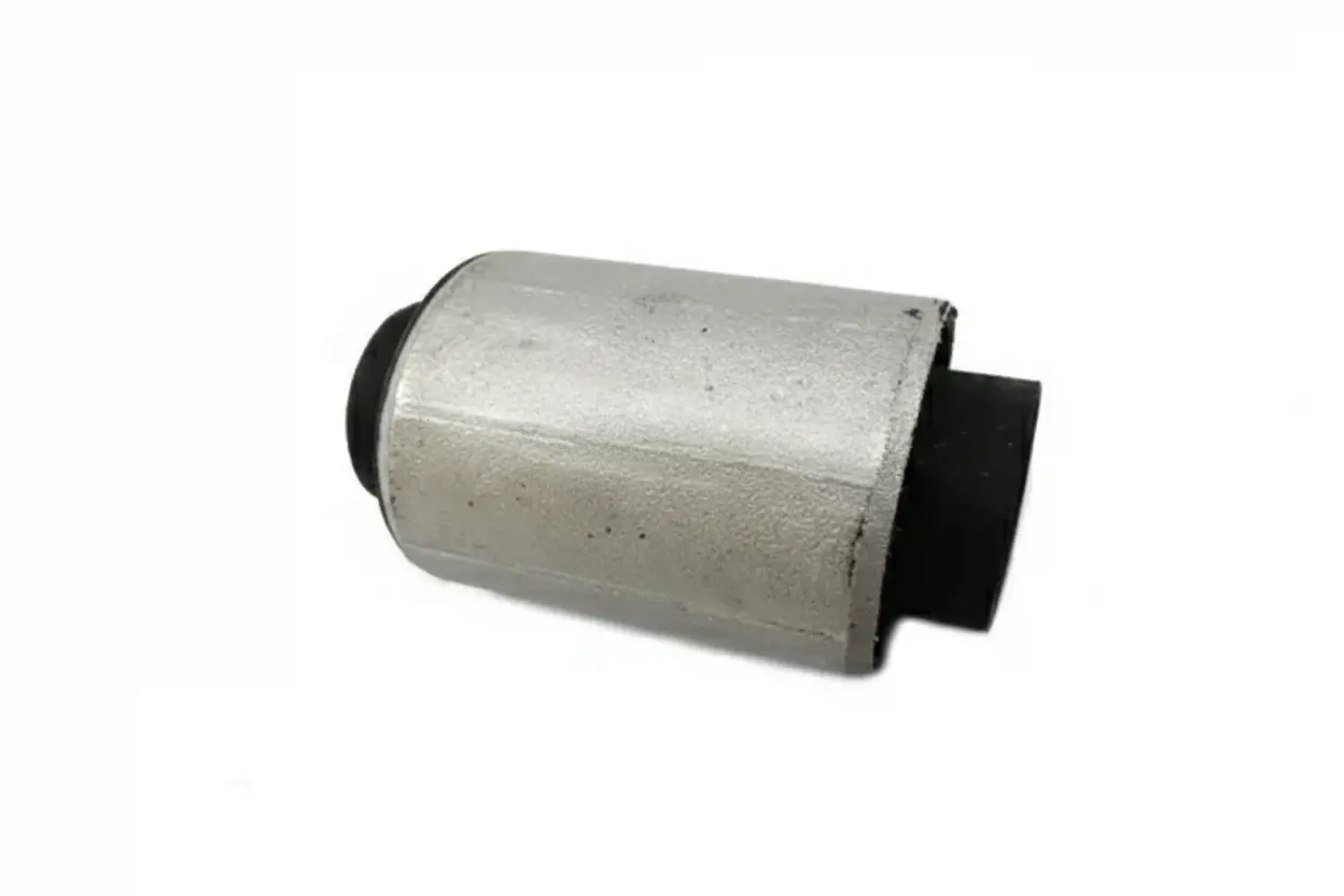 Сайлентблок рычага MAXGEAR 72-1370