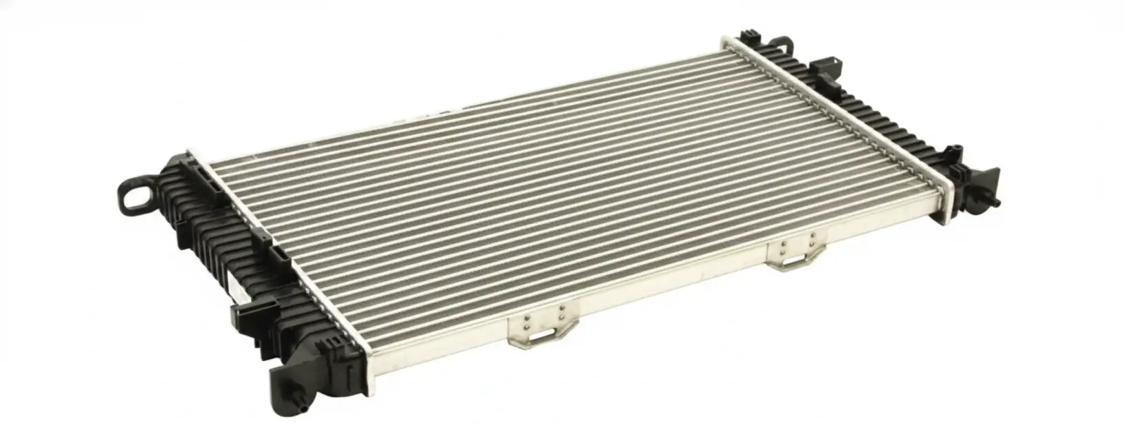 Радиатор охлаждения двигателя MAXGEAR AC266808