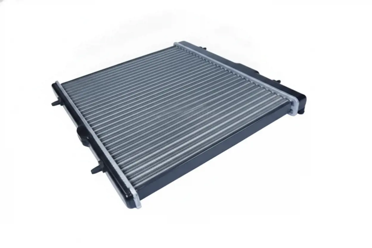 Радиатор охлаждения двигателя MAXGEAR AC296649