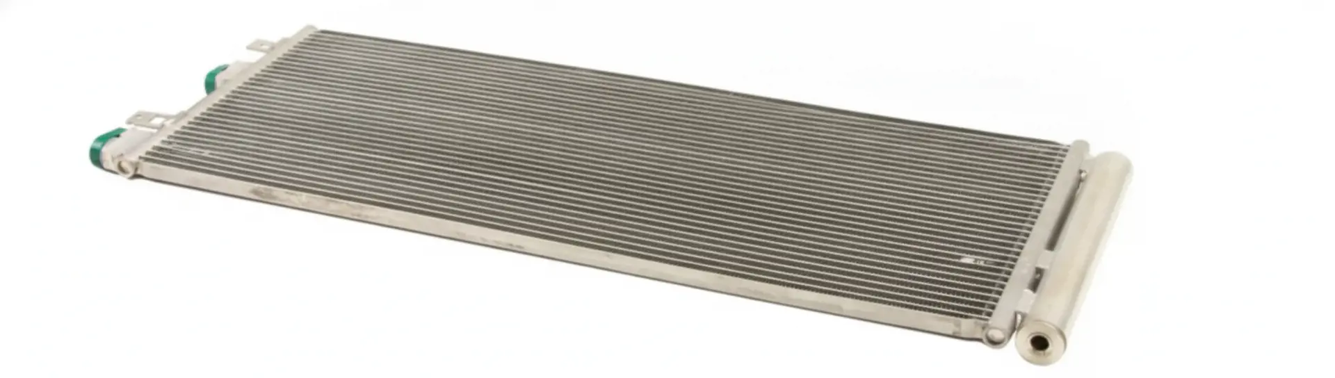 Конденсер кондиционера с осушителем MAXGEAR AC830207