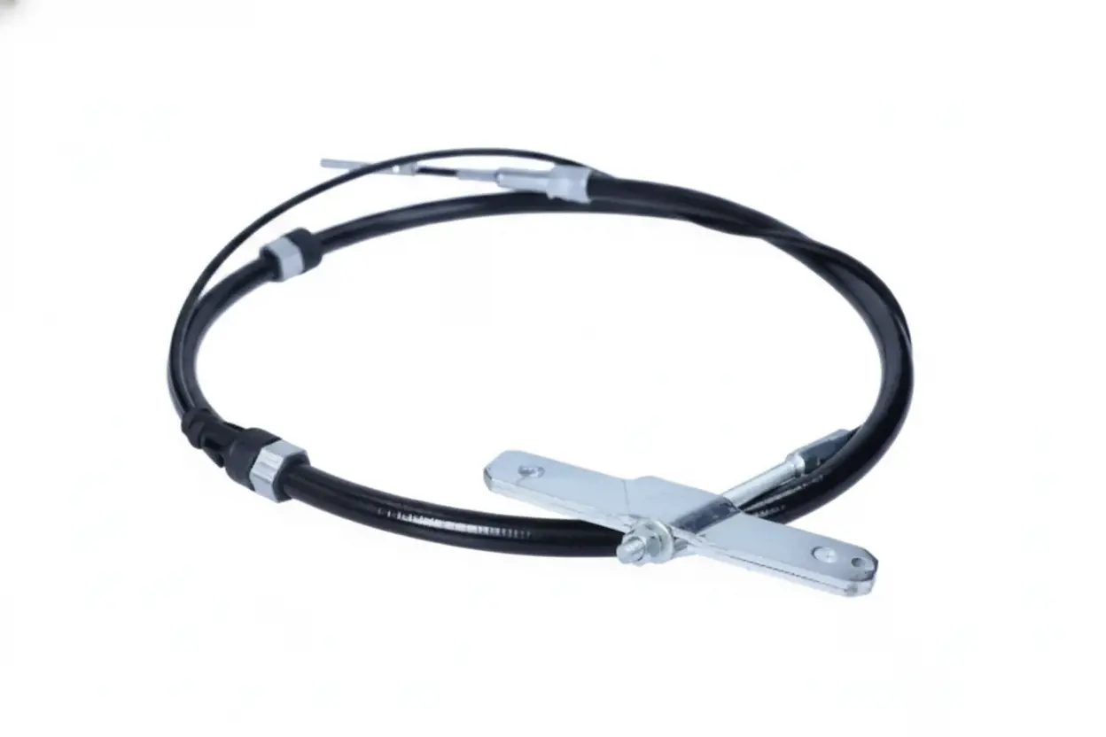 Трос стояночного тормоза MAXGEAR 32-1575