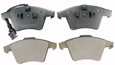 Тормозные колодки передние DENCKERMANN B110920