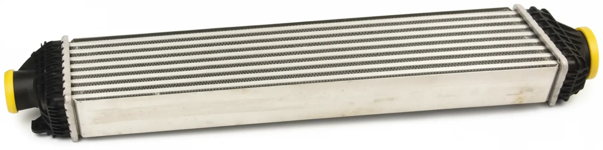 Интеркулер MAXGEAR AC630048