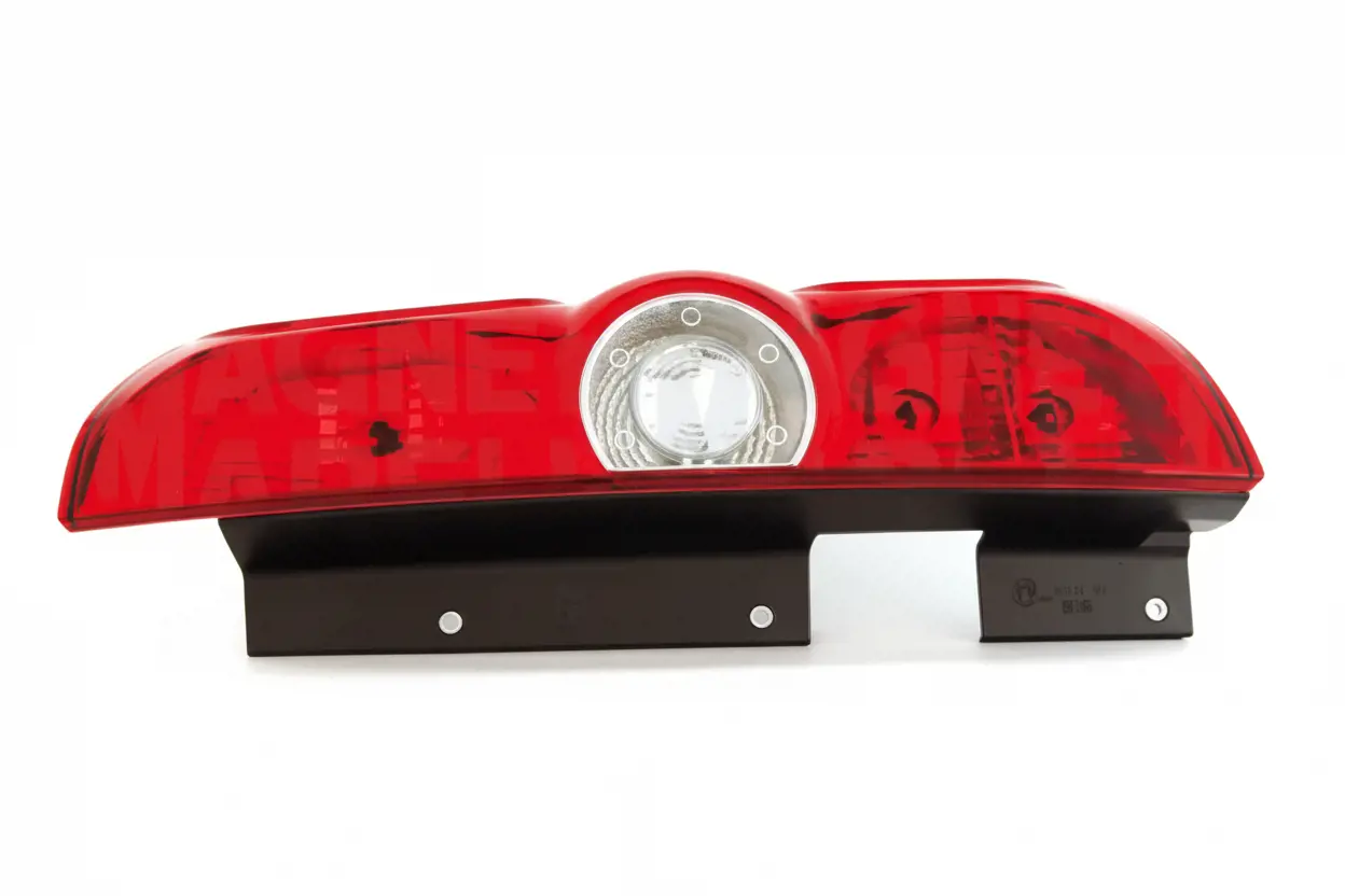 Фонарь задний MAGNETI MARELLI 712203801110