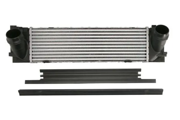 Интеркулер THERMOTEC DAB027TT