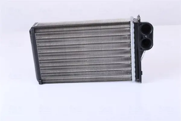 Радиатор отопителя NISSENS 72946