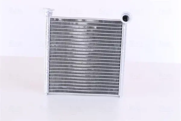 Радиатор отопителя NISSENS 73980