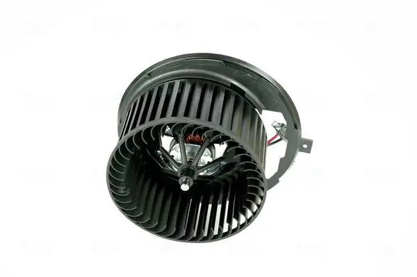 Вентилятор отопителя NISSENS 87032
