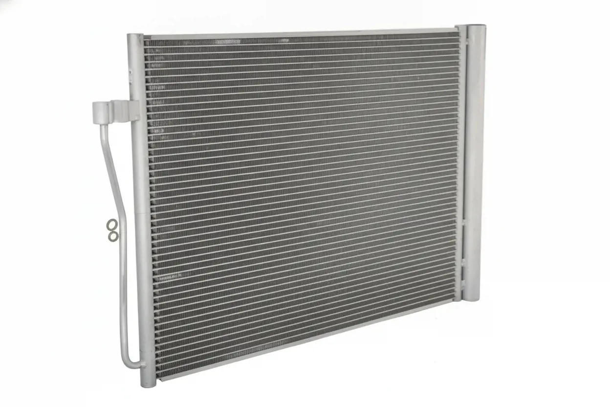 Конденсатор, радиатор кондиционера NRF 350077