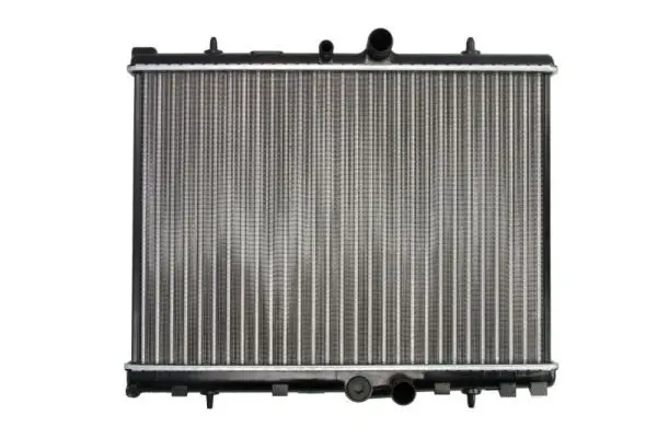 Радиатор охлаждения двигателя THERMOTEC D7P033TT