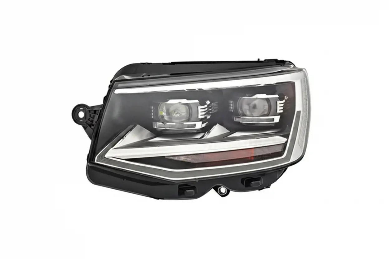 Фара правая VALEO 046717