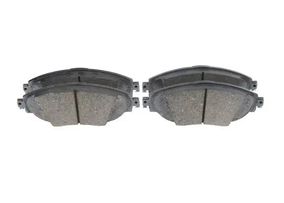 Тормозные колодки передние BOSCH 0 986 494 704
