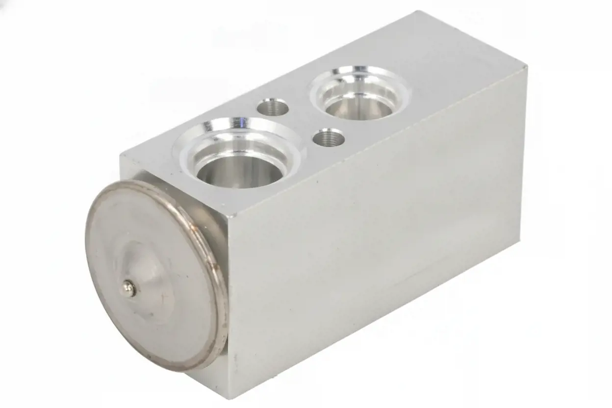 Расширительный клапан кондиционера THERMOTEC KTT140061