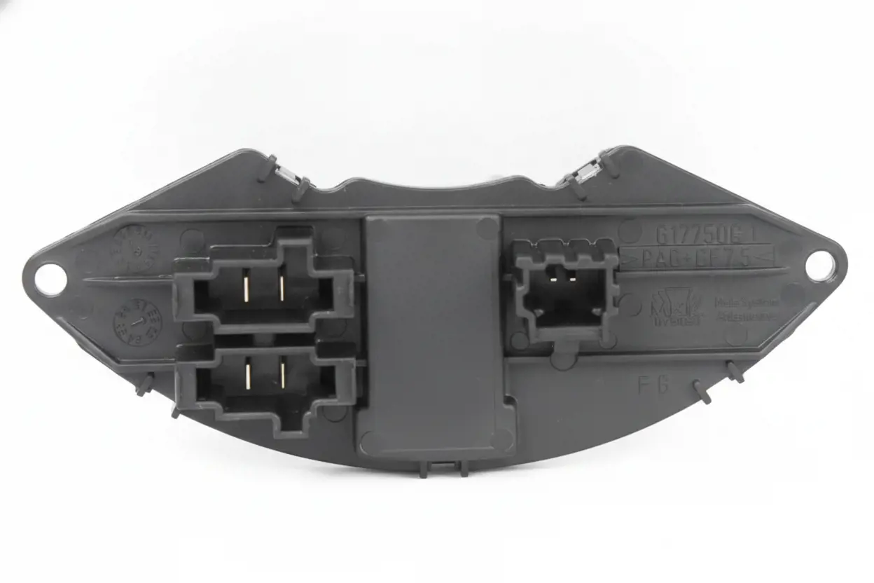 Резистор вентилятора салона DENSO DRS20010