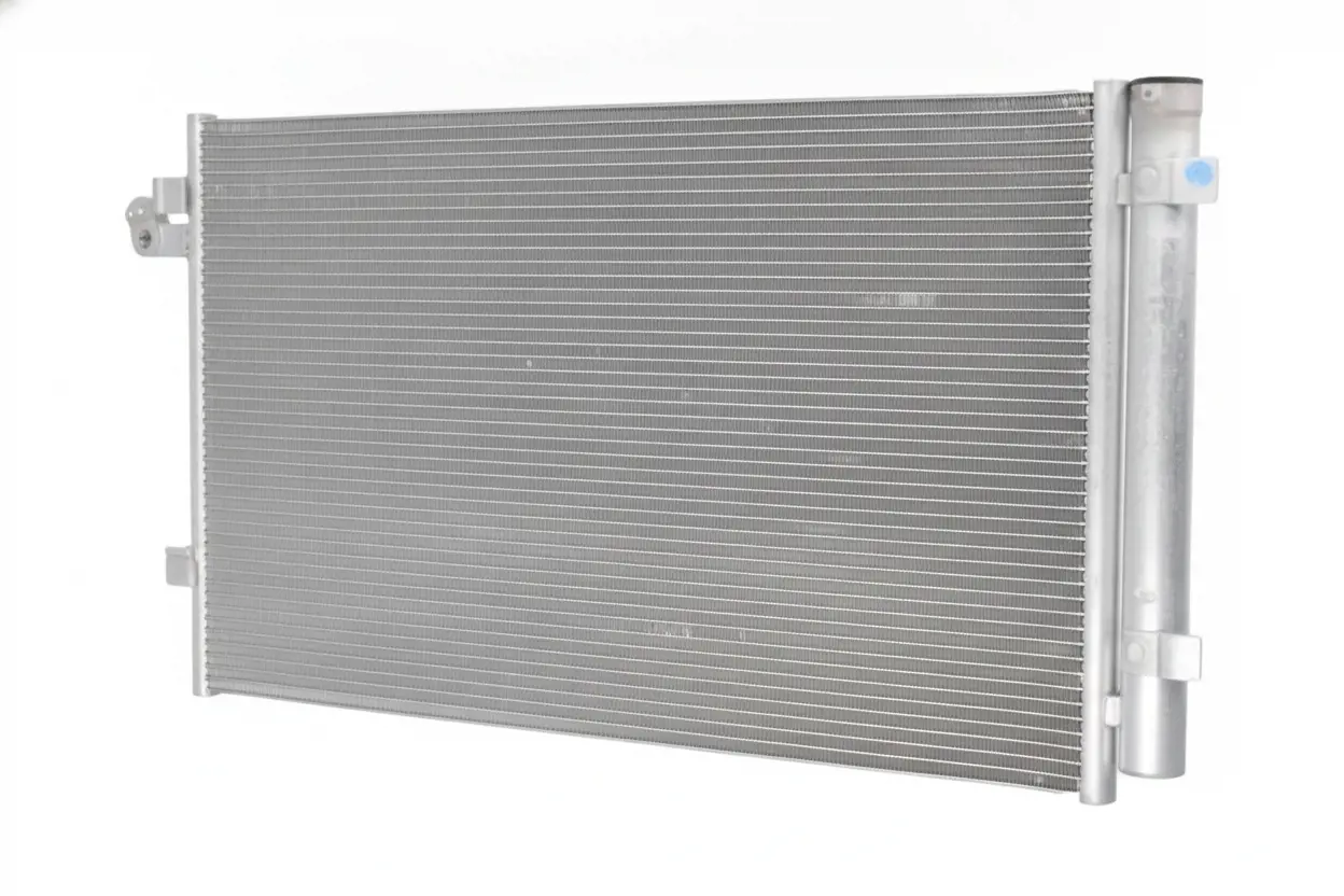 Конденсатор, радиатор кондиционера MAHLE AC 99 000P