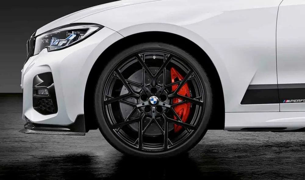 Летние колёса в сборе M Performance Y-Spoke 795 двухцветный (jetblack матовый / glanzgefräst) 20 дюйм. RDCi 2er 3er 4er Pirelli (Mischbereifung) BMW 36112459620