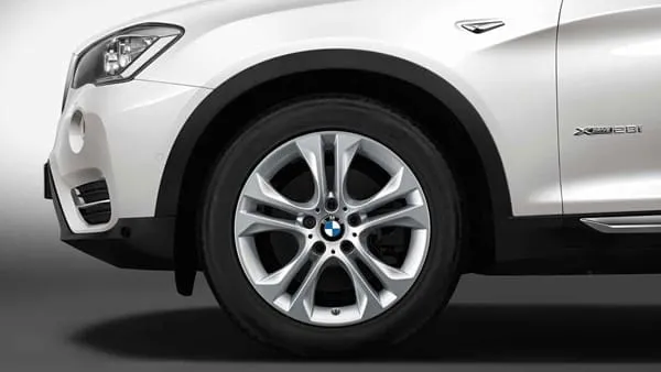 Легкосплавный диск Double Spoke 605 8J x 18 ET43 reflexsilber передняя ось / задняя ось BMW 36116862886