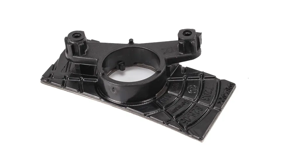 Кронштейн правый BMW 51117203826