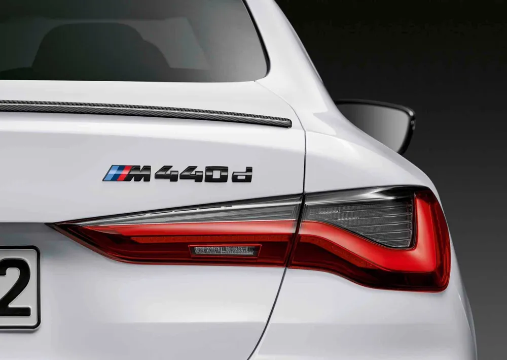 Надпись модели M Performance M440d чёрный hochglänzend 4er BMW 51142472851