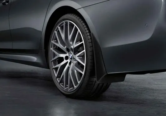 Брызговики передние BMW 82162413632
