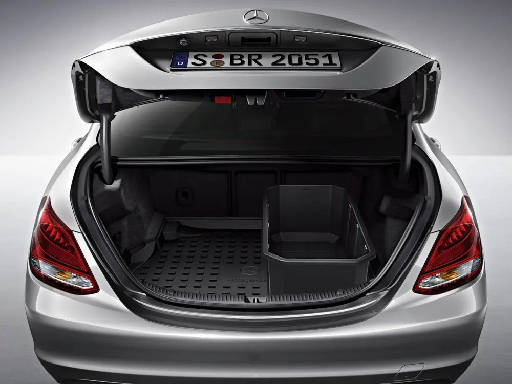 Лоток для вещей Mercedes-Benz A2058140041